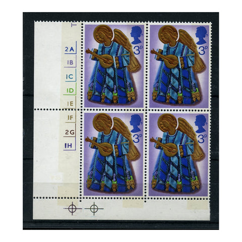 GB 1972 3p Angel w lute, plate block of 4, all displaying 'broadband right' vareity. SG914var