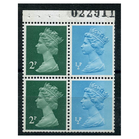 GB 1971 1/2p, 2p Bklt pane (2x1/2p, 2x2p) with sheet marking in selvedge, u/m. SGX841l, X849